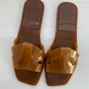 Zara Women's Tan Slide Sandals